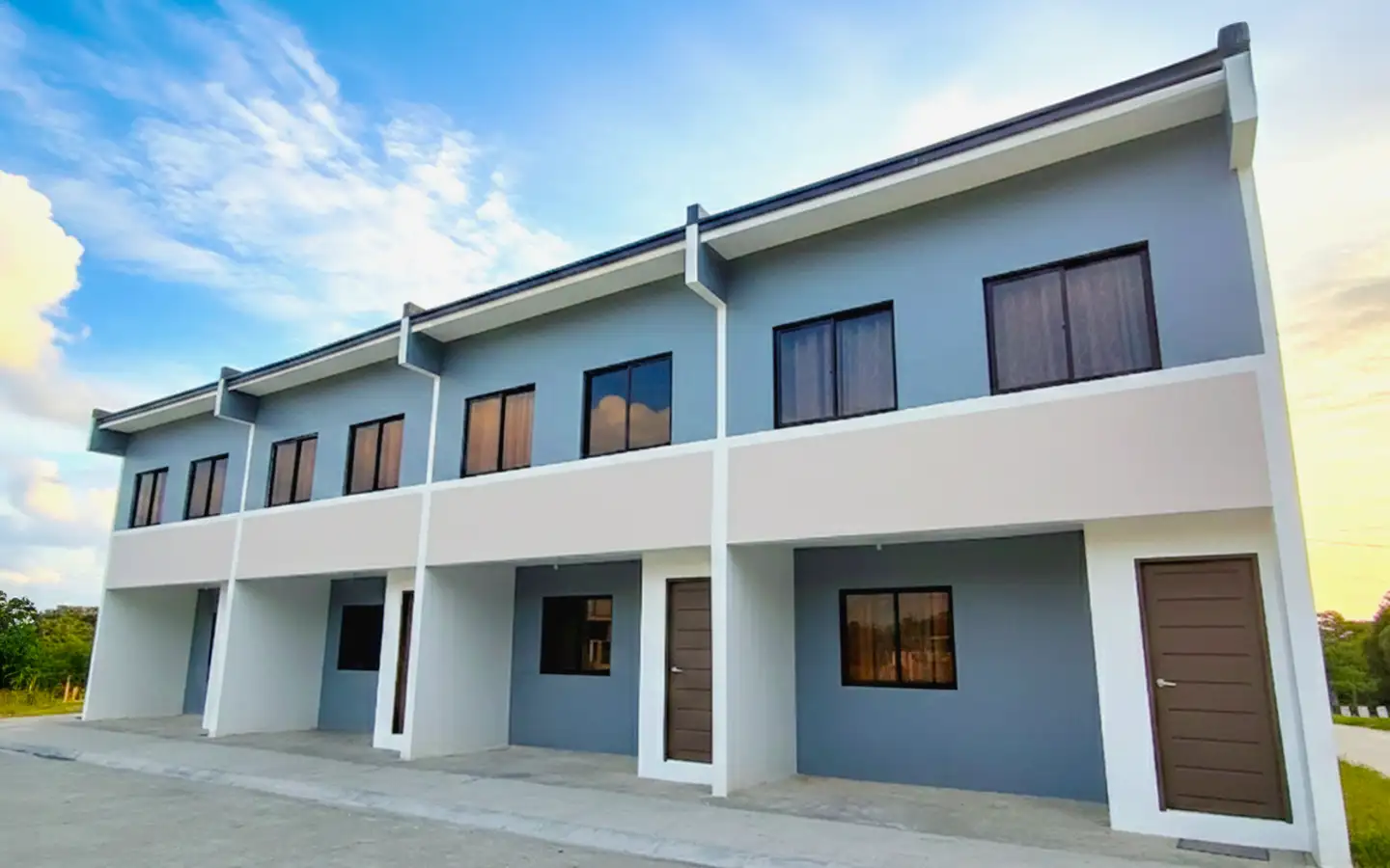Exterior of a fully finished townhouse in San Jose del Monte