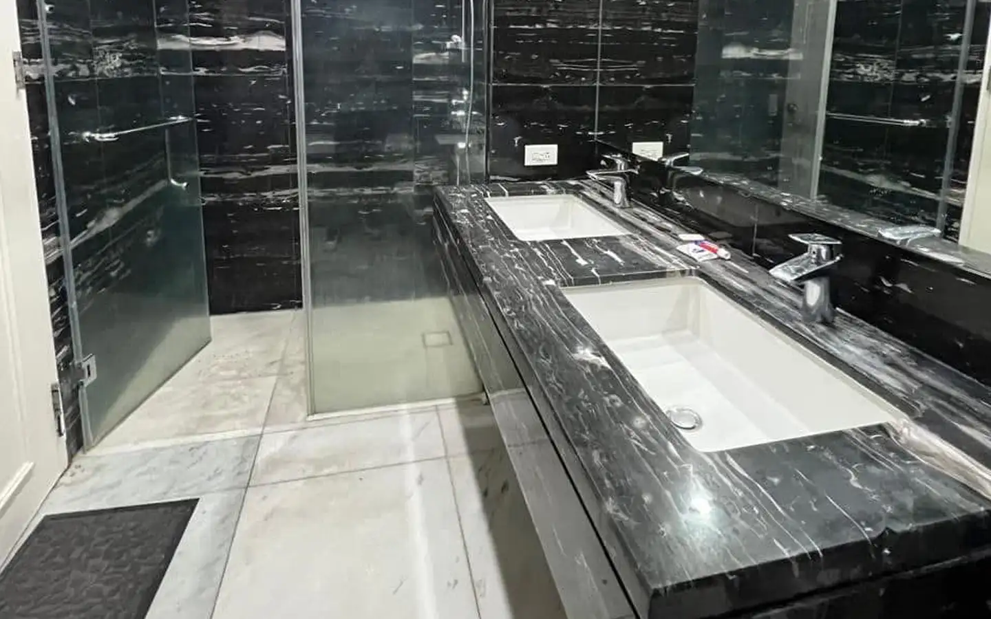 Trump Tower Manila Lower Penthouse Bathroom Bathroom in the 3-bedroom lower penthouse at Trump Tower Manila