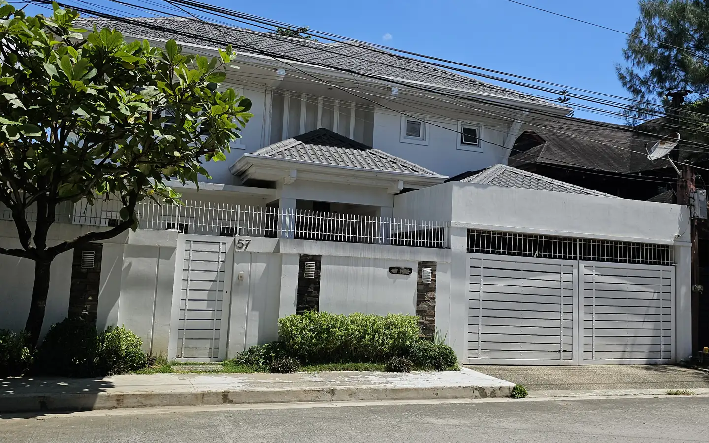 Luxury House and Lot for Sale in Quezon City – Vista Real Luxury house and lot for sale in Quezon City at Vista Real Classica